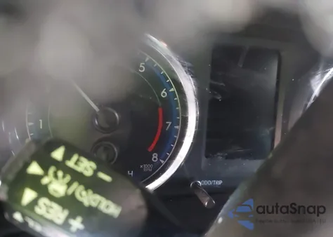 2018 Toyota Corolla Le из США, поврежденный, VIN 5YFBURHE9JP843722